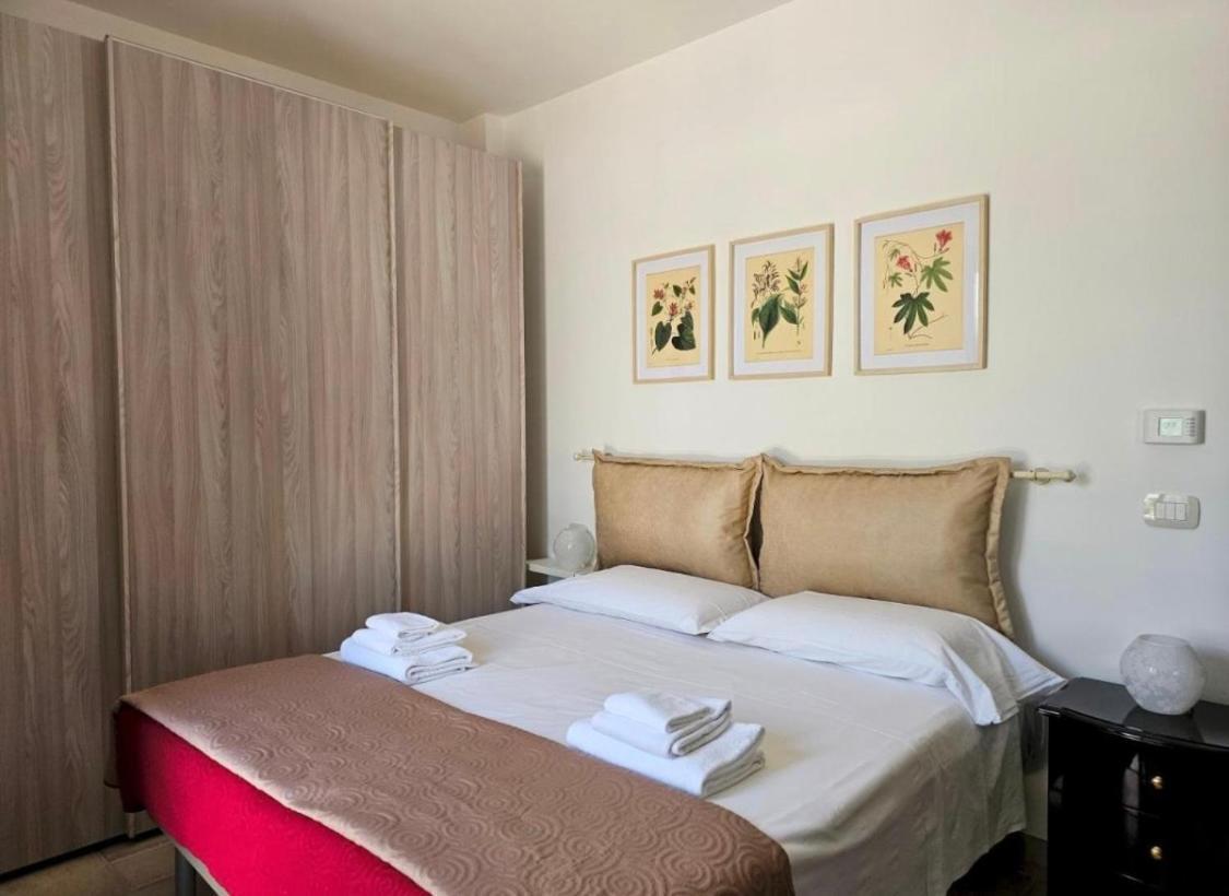Lina 840 Apartman Monopoli Kültér fotó